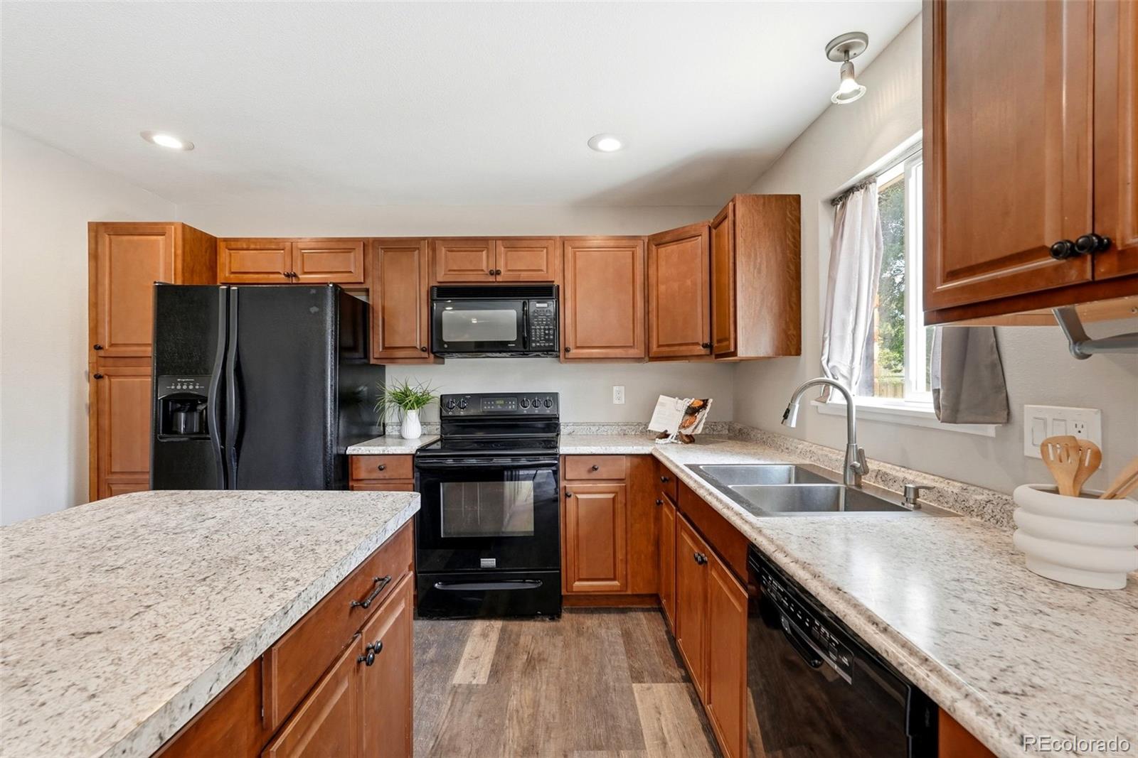 2725 Flintridge Dr, Colorado Springs, CO 80918 photo