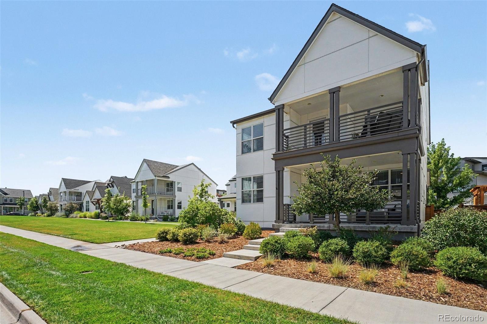 5997 Geneva St, Denver, CO 80238 photo