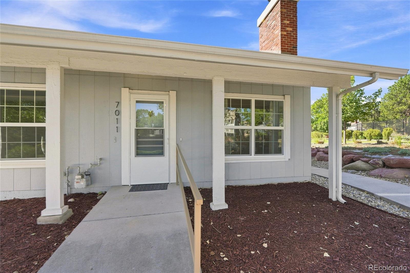 7011 S Knolls Way, Centennial, CO 80122 photo