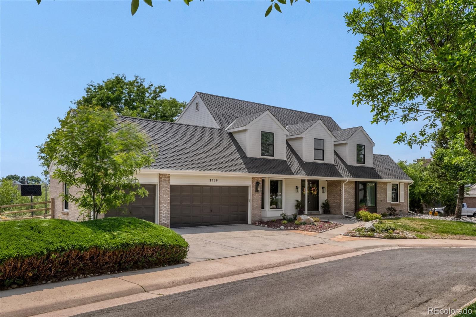 1700 Thistle Ridge Rd, Highlands Ranch, CO 80126
