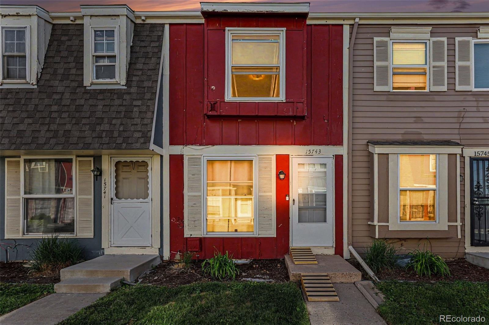 15743 13 Pl, Aurora, CO 80011
