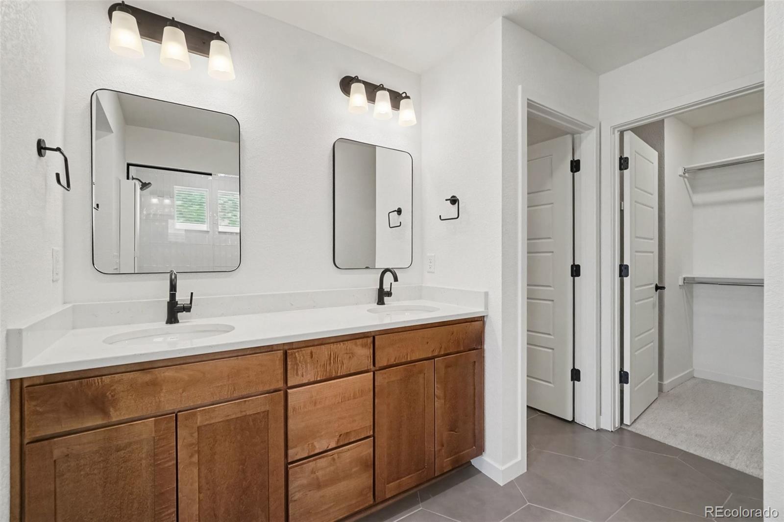 16441 E 111 Dr, Commerce City, CO 80022 photo