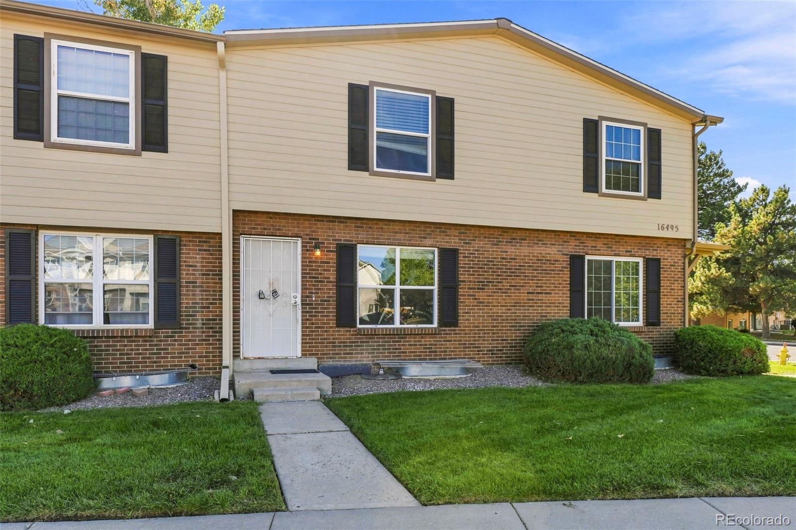 16495 17 Pl, Aurora, CO 80011