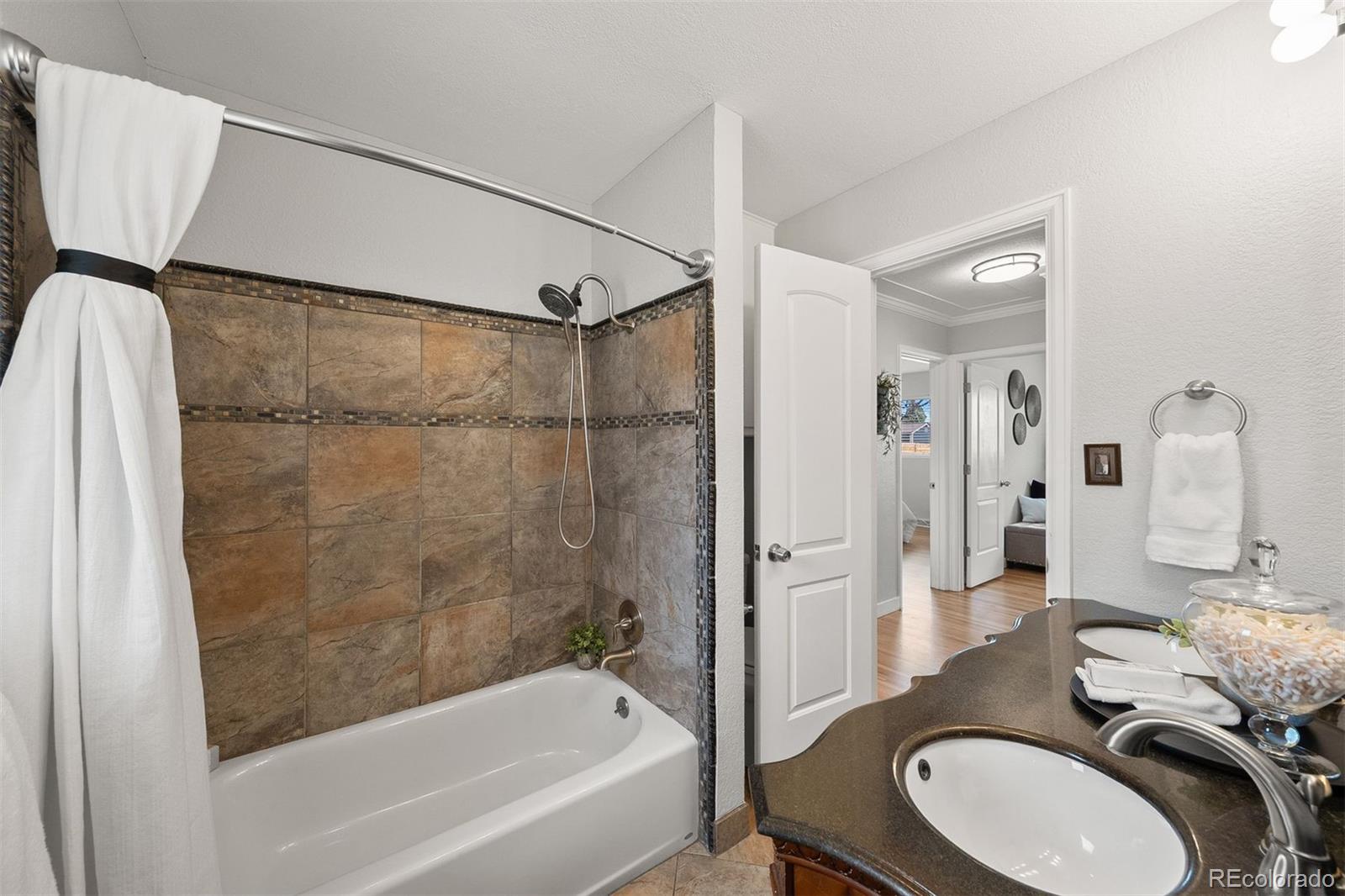 265 Marshall St, Lakewood, CO 80226 photo