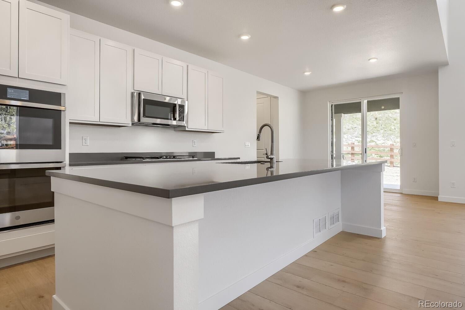 24734 E Kettle Ct, Aurora, CO 80016 photo