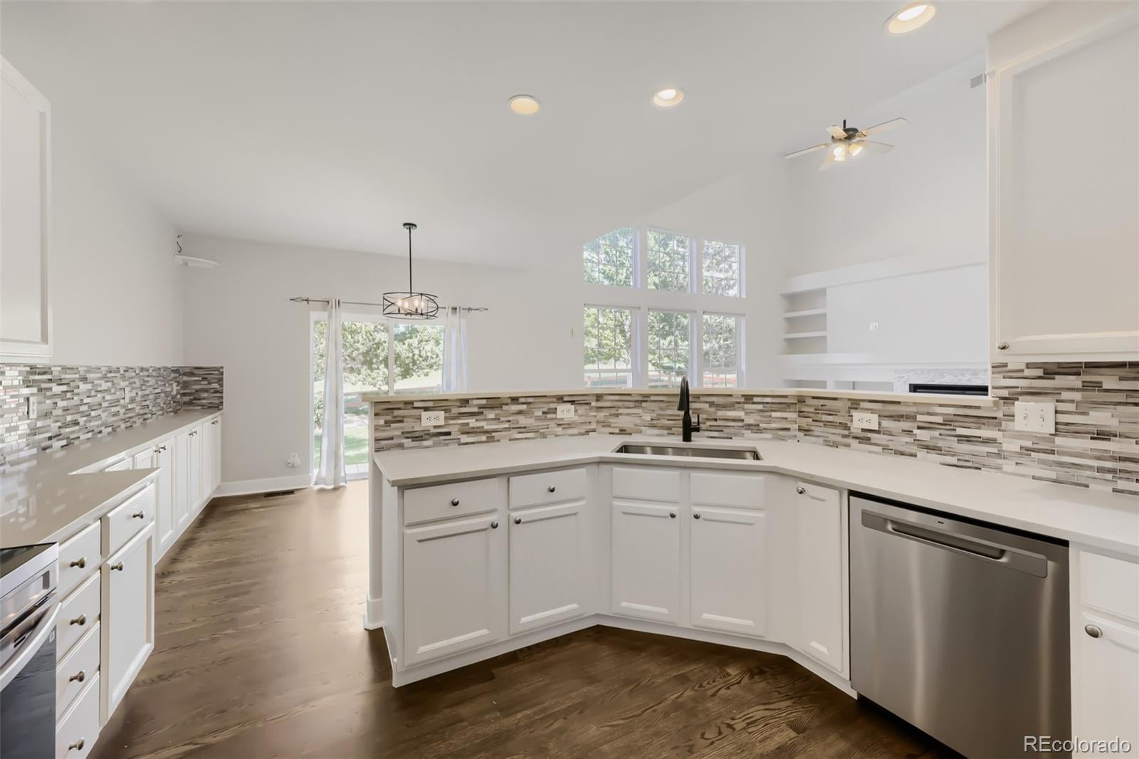 7184 Campden Pl, Castle Pines, CO 80108 photo