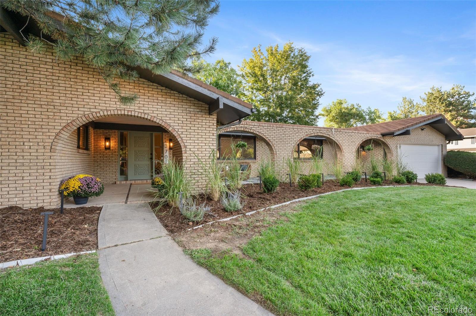 3701 S Peach Way, Denver, CO 80237 photo