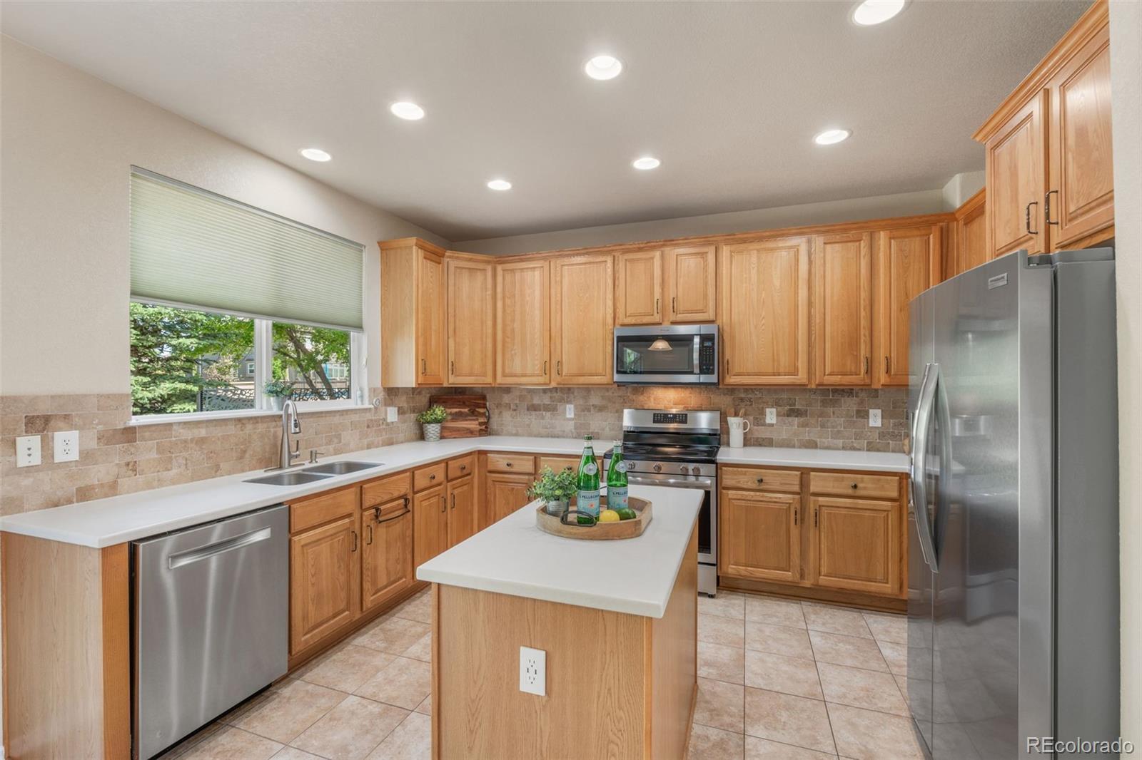 566 Springvale Rd, Castle Rock, CO 80104 photo