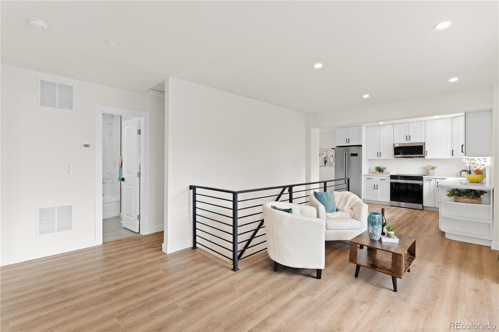 3690 Newport St, Denver, CO 80207 photo