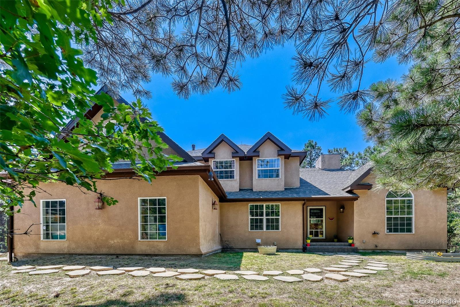 3392 Estates Cir, Larkspur, CO 80118 photo