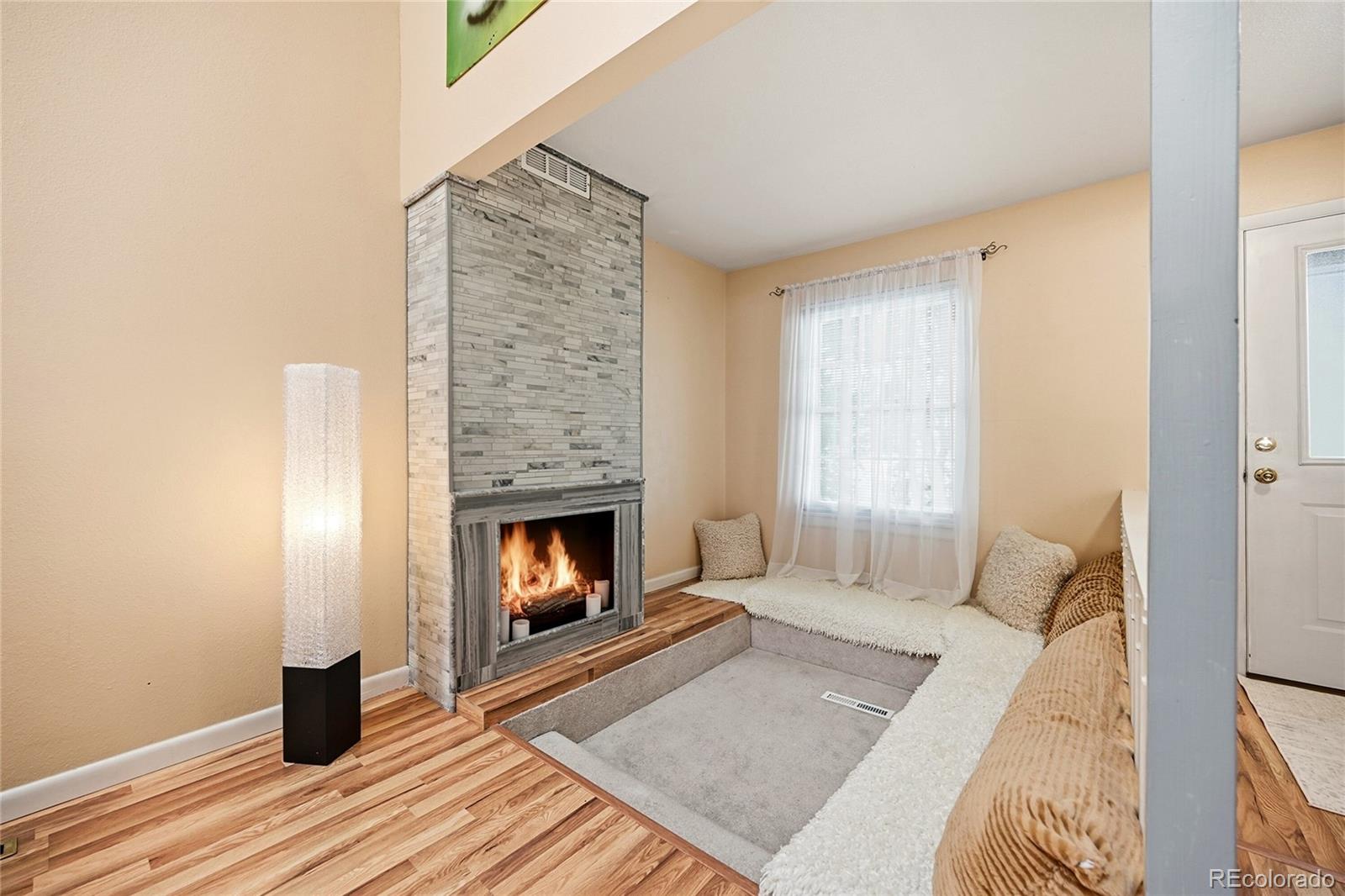 2858 S Vaughn Way, Aurora, CO 80014 photo