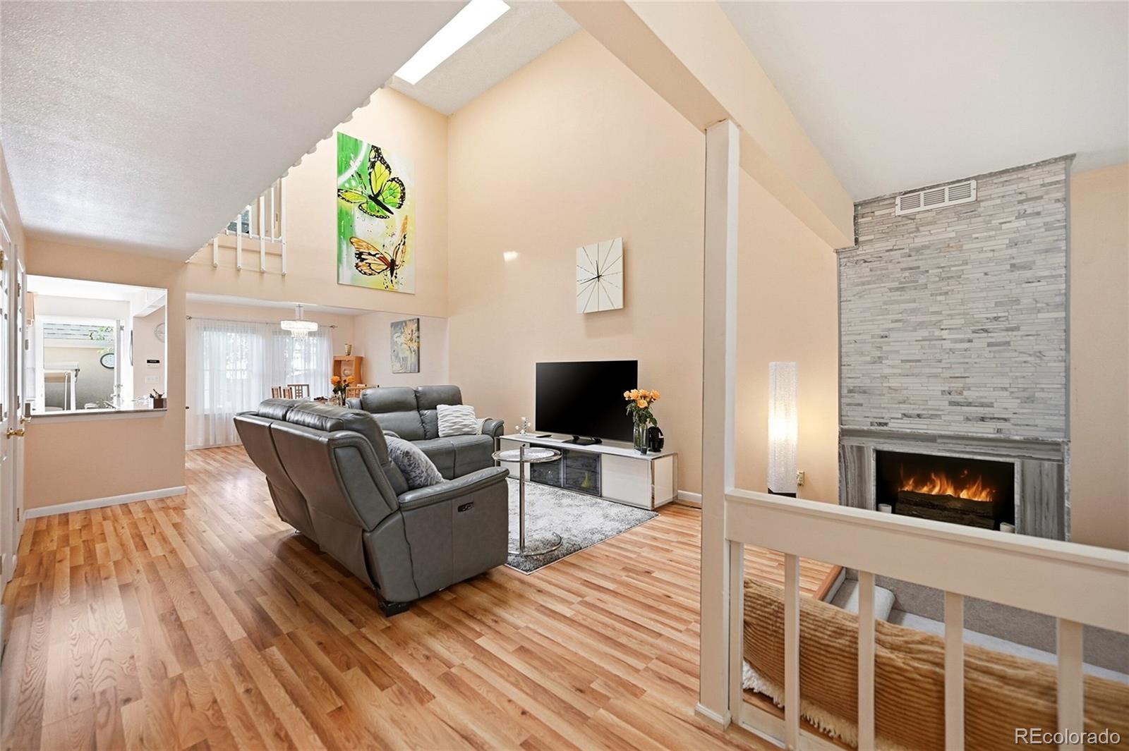 2858 S Vaughn Way, Aurora, CO 80014 photo