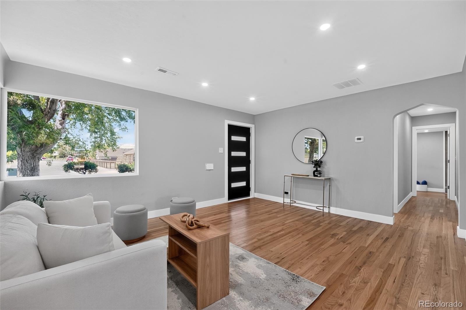 3048 N Adams St, Denver, CO 80205 photo