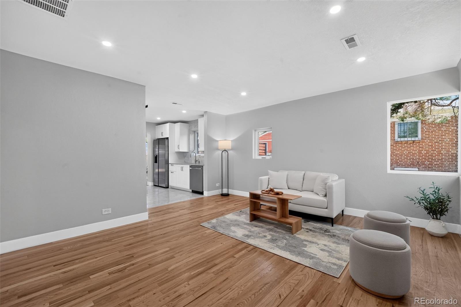 3048 N Adams St, Denver, CO 80205 photo