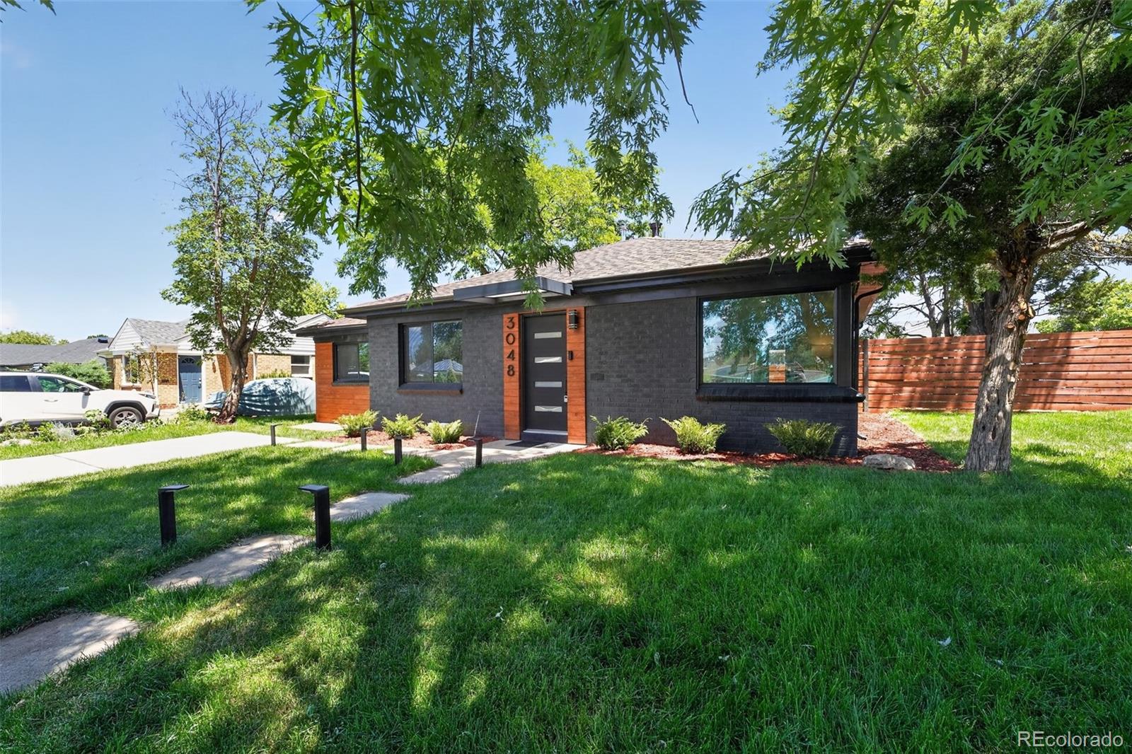 3048 N Adams St, Denver, CO 80205 photo