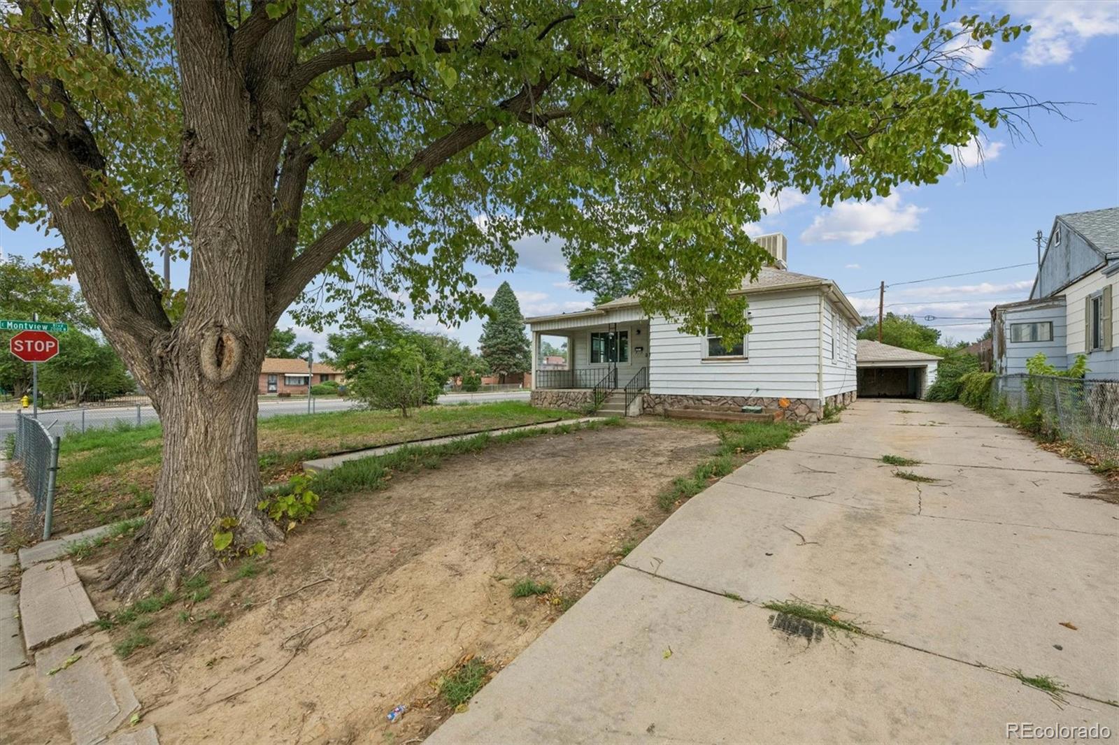 1996 Lima St, Aurora, CO 80010 photo