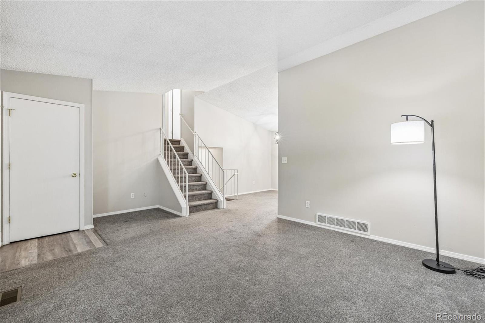 17611 Ponderosa Ave, Parker, CO 80134 photo