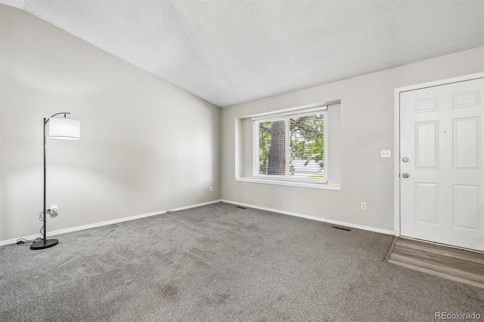 17611 Ponderosa Ave, Parker, CO 80134 photo