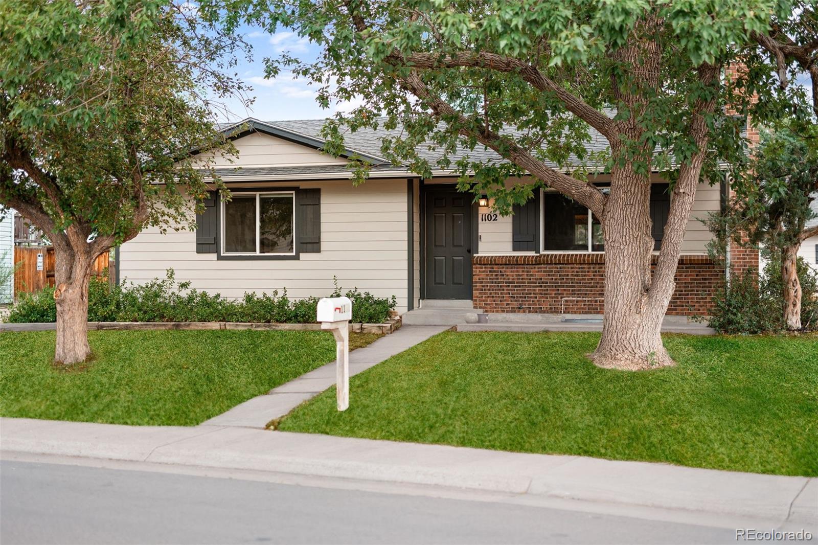 1102 Nucla St, Aurora, CO 80011 photo