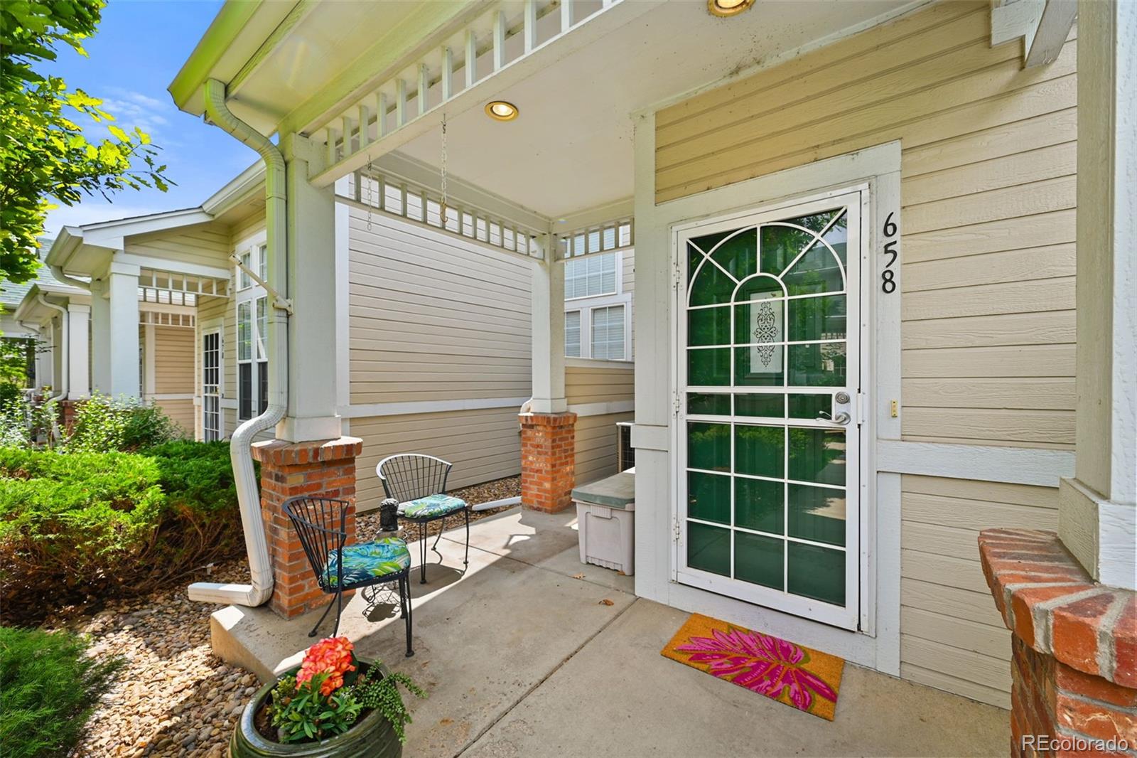 658 S Yarrow St, Lakewood, CO 80226 photo