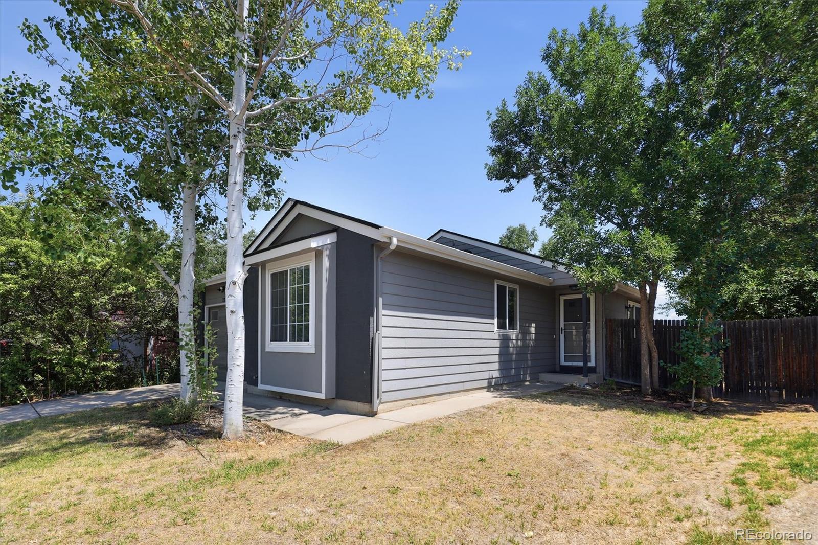2320 E Cherrywood Dr, Lafayette, CO 80026 photo