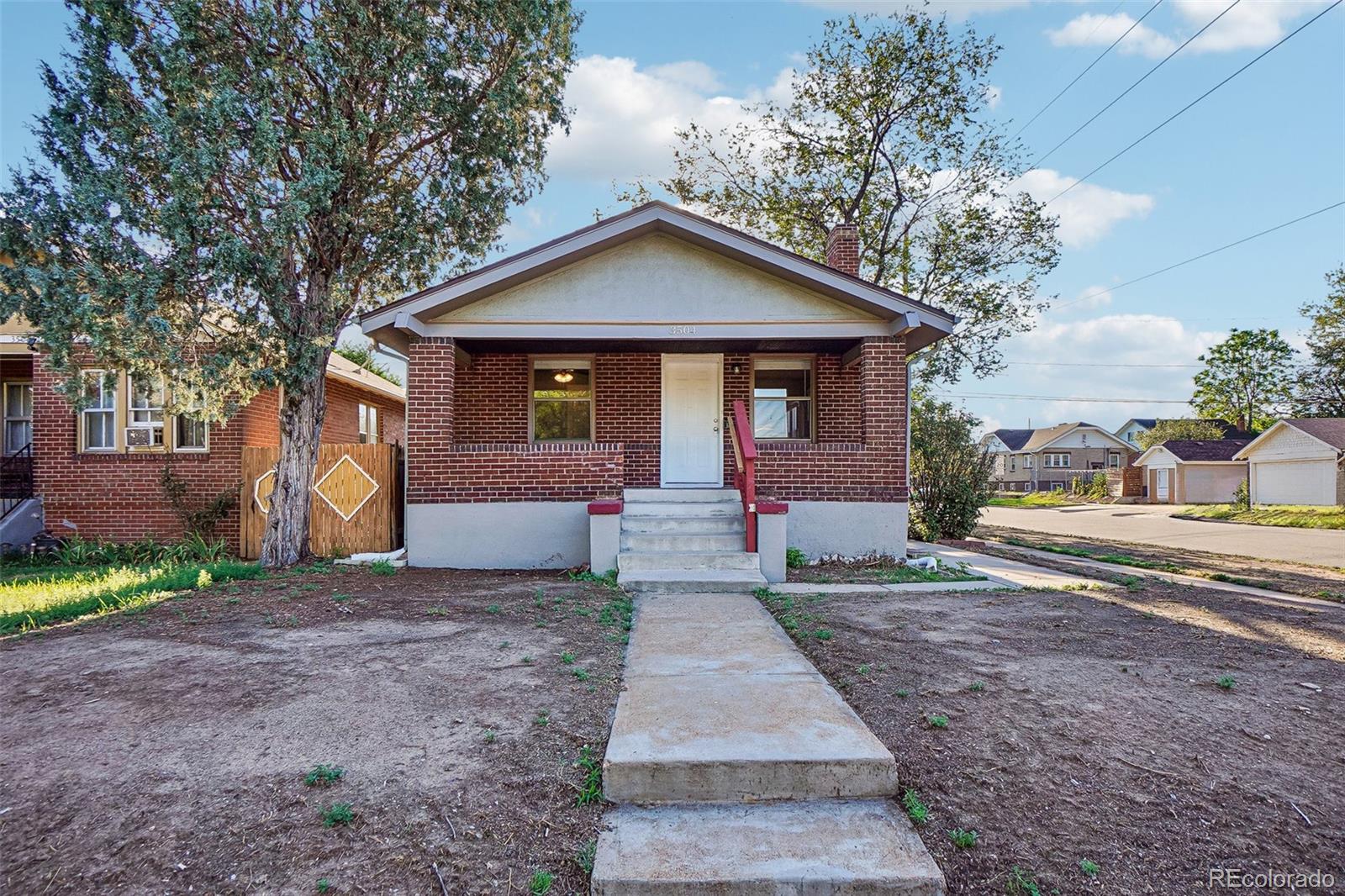 3504 N York St, Denver, CO 80205 photo