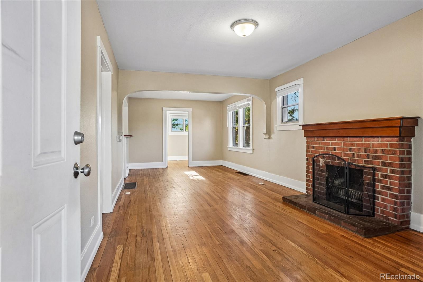 3504 N York St, Denver, CO 80205 photo