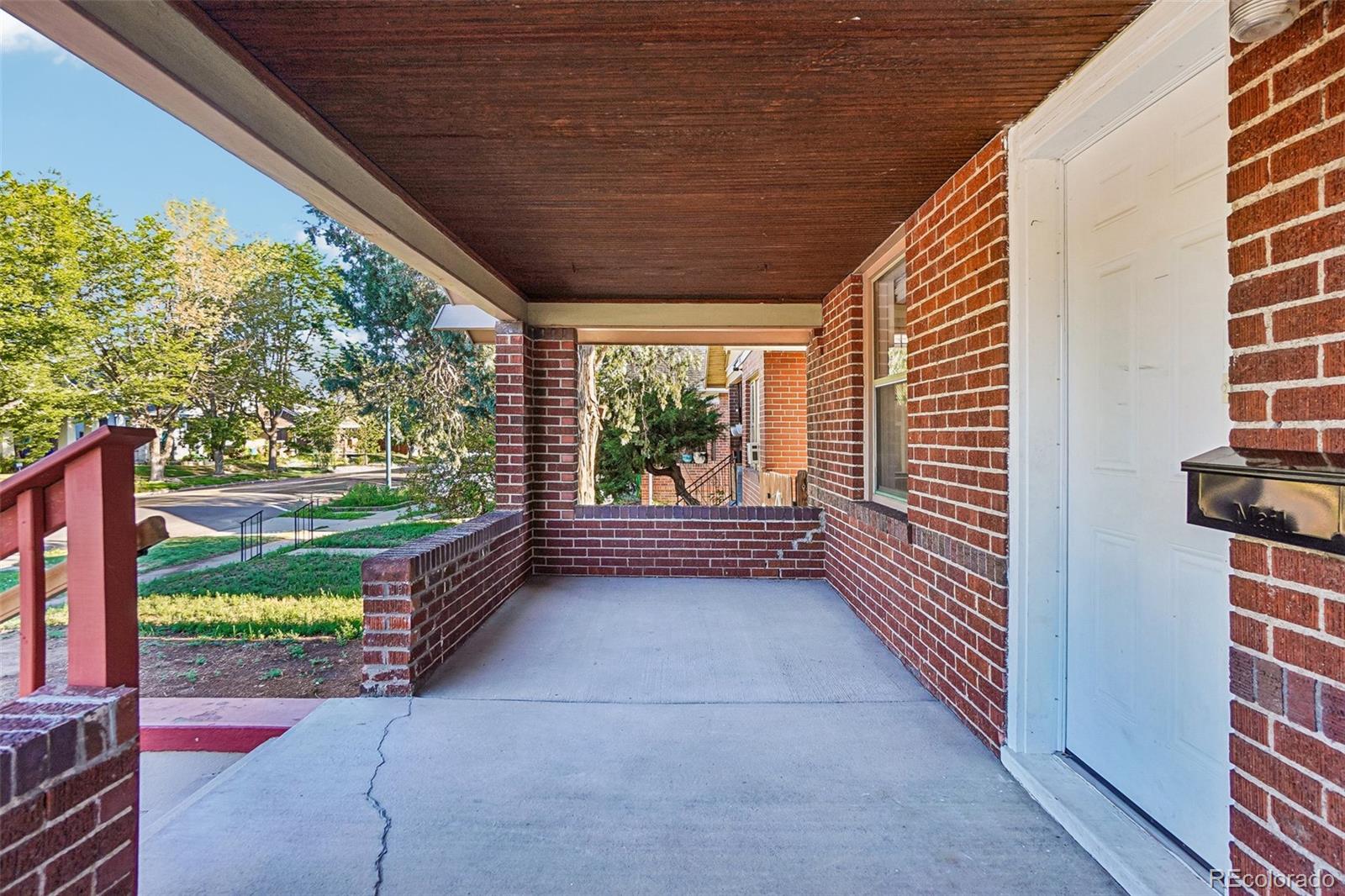 3504 N York St, Denver, CO 80205 photo
