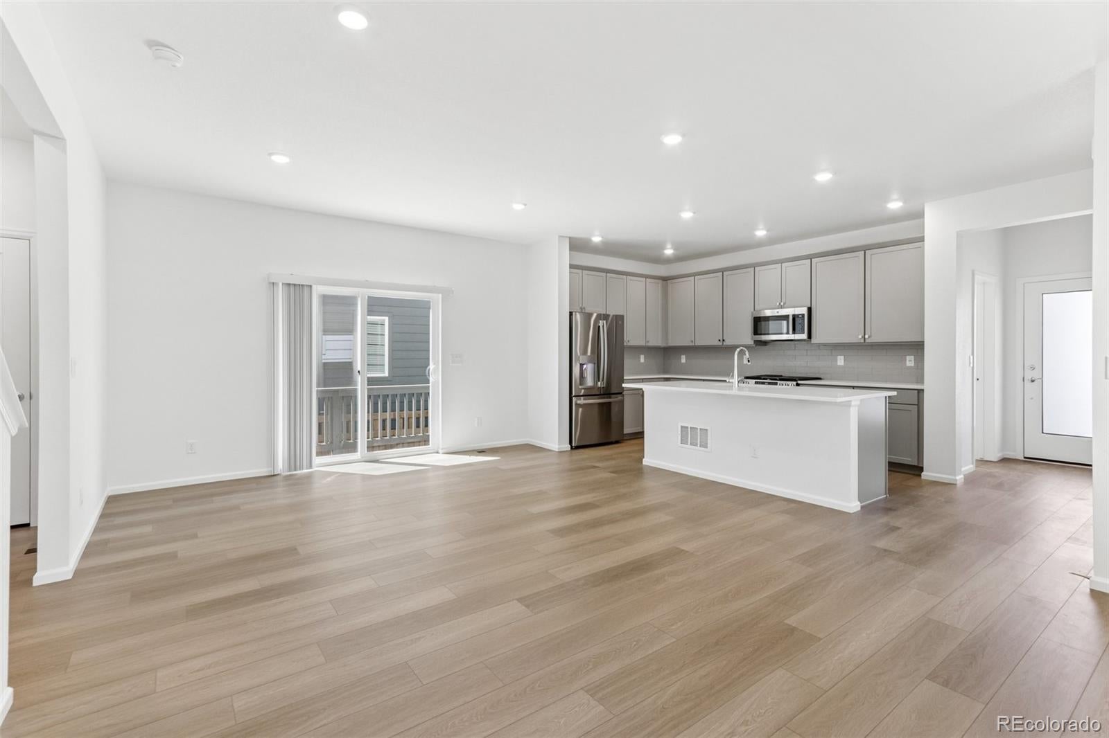 6184 N Lisbon St, Aurora, CO 80019 photo