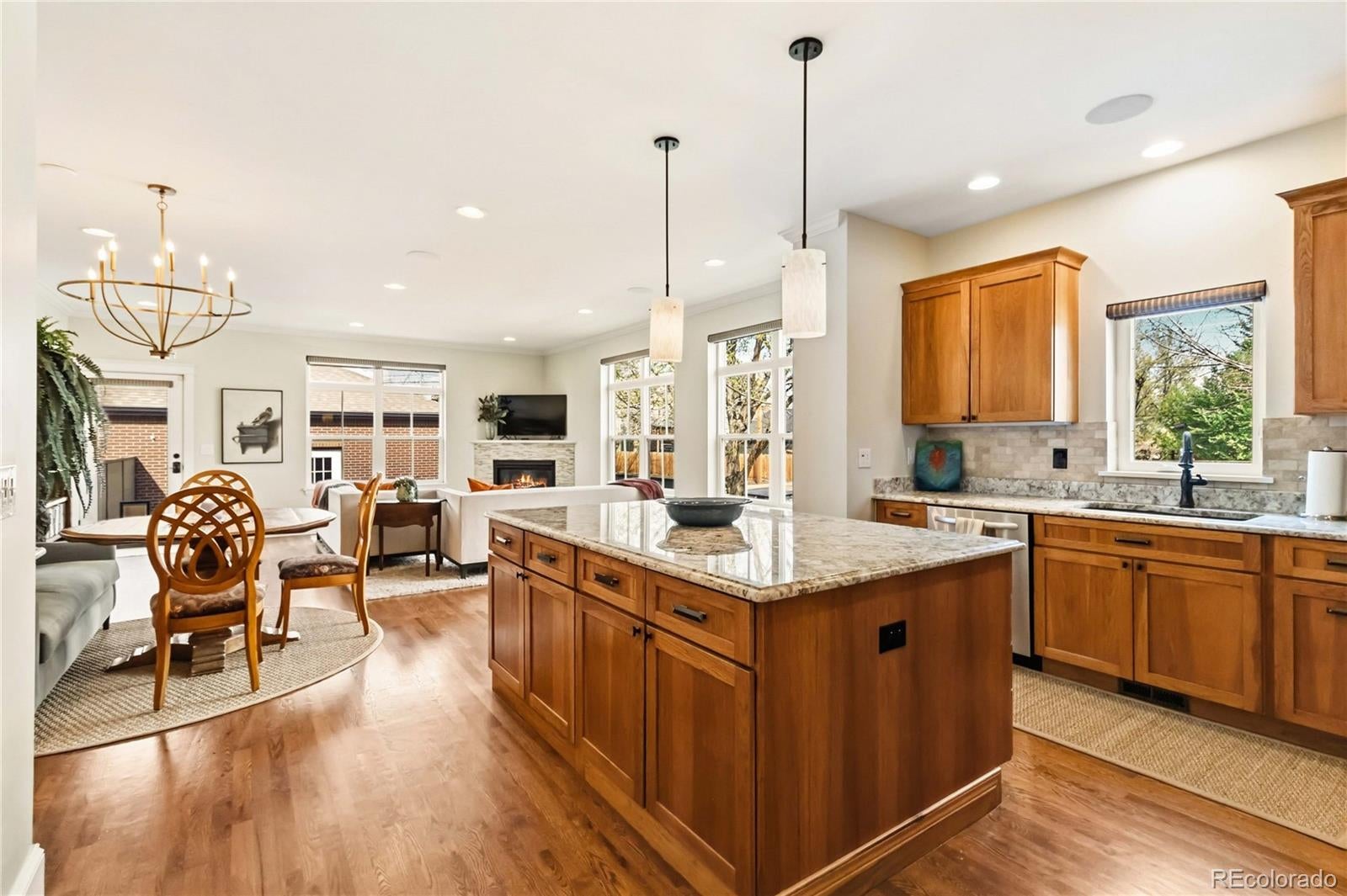 1901 Logan St, Denver, CO 80210