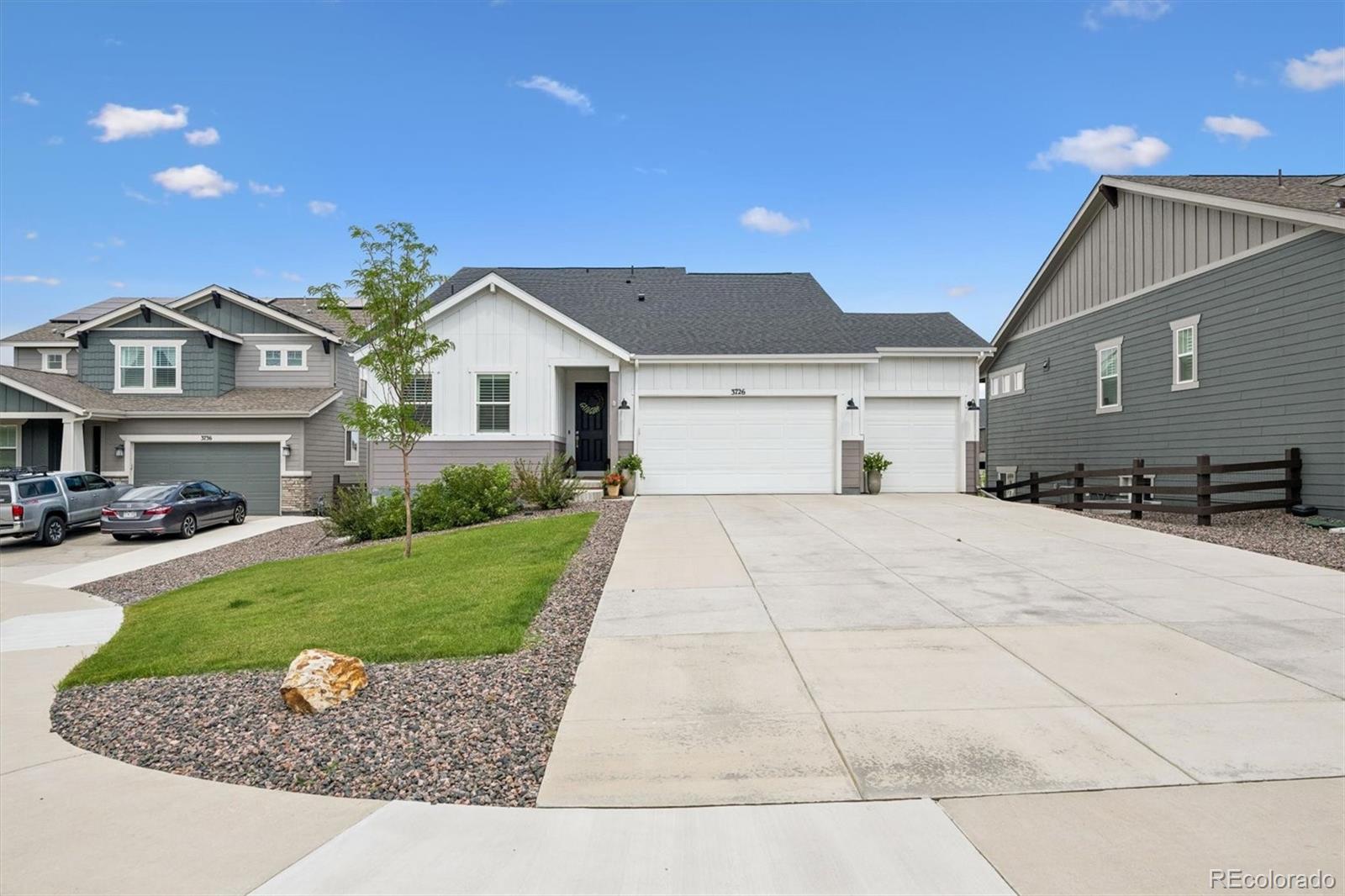 3726 Outcrop Ct, Castle Rock, CO 80108 photo