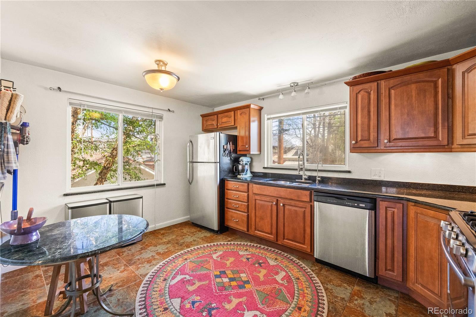 468 S Sherman St, Denver, CO 80209 photo