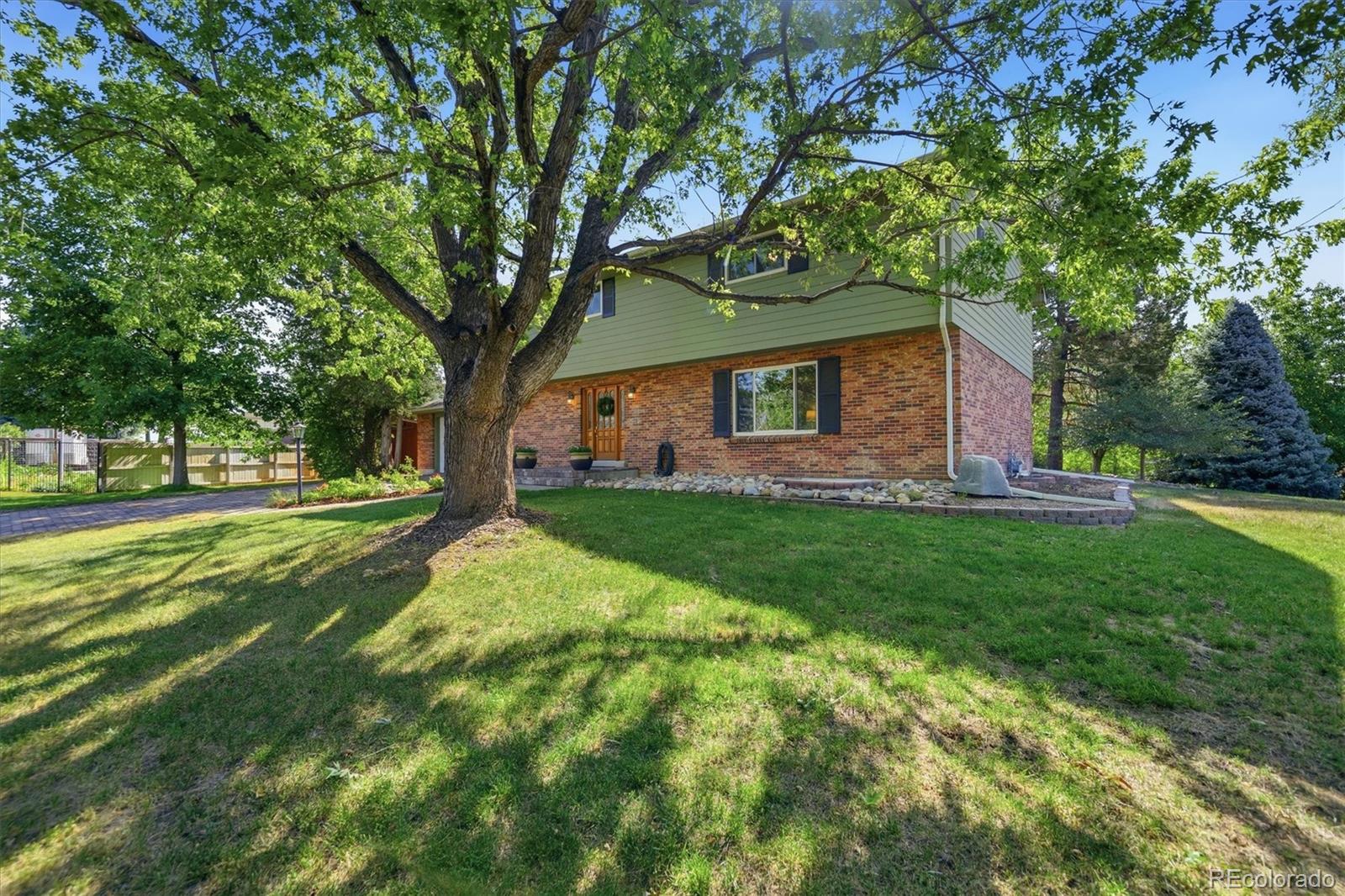 1186 E Davies Ct, Centennial, CO 80122 photo