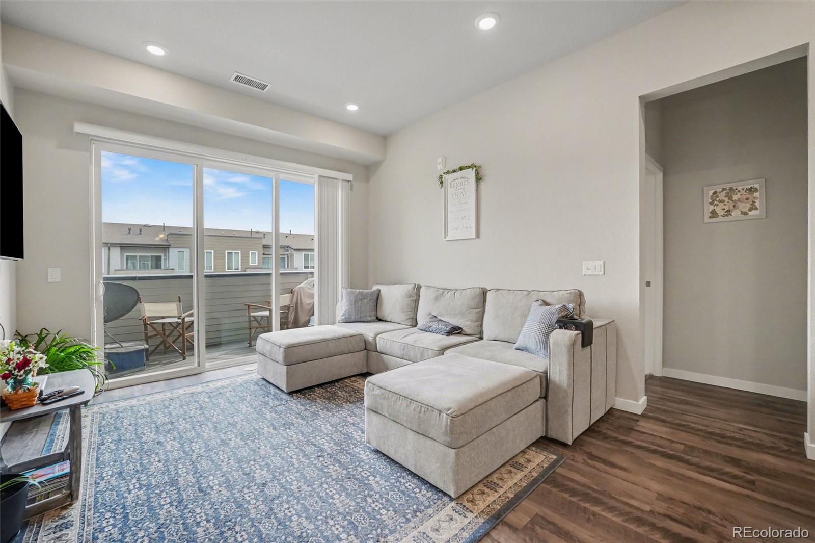 420 E Fremont Pl #406, Centennial, CO 80122 photo