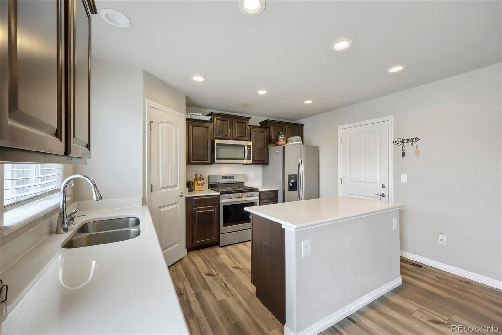 6461 Vedder Dr, Colorado Springs, CO 80925 photo