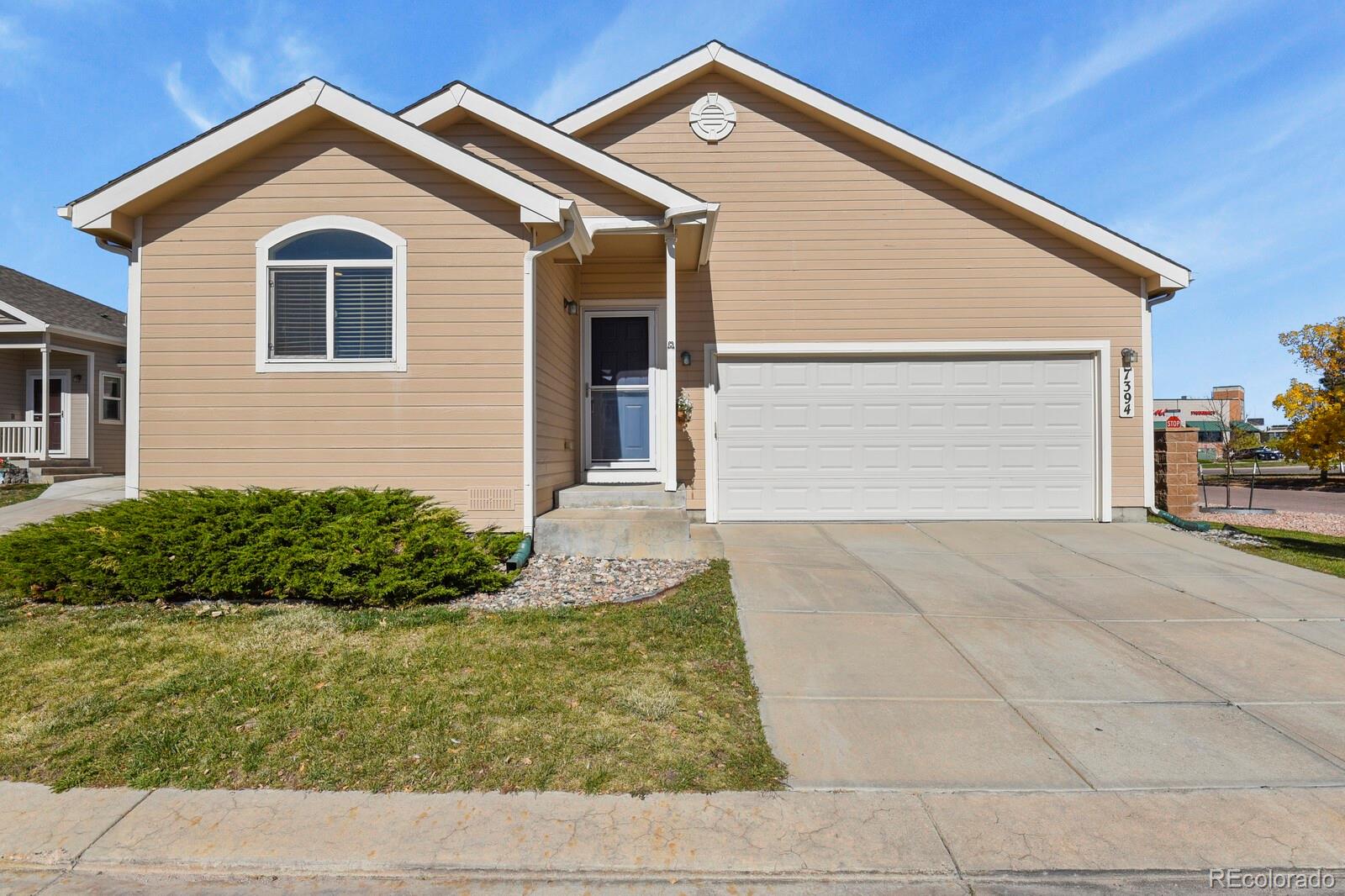 7394 Owings Pt, Peyton, CO 80831 photo