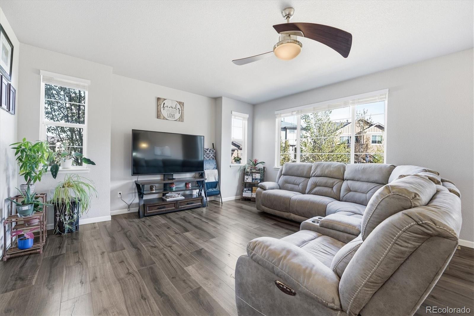 3308 Riverwood Way, Castle Rock, CO 80109 photo