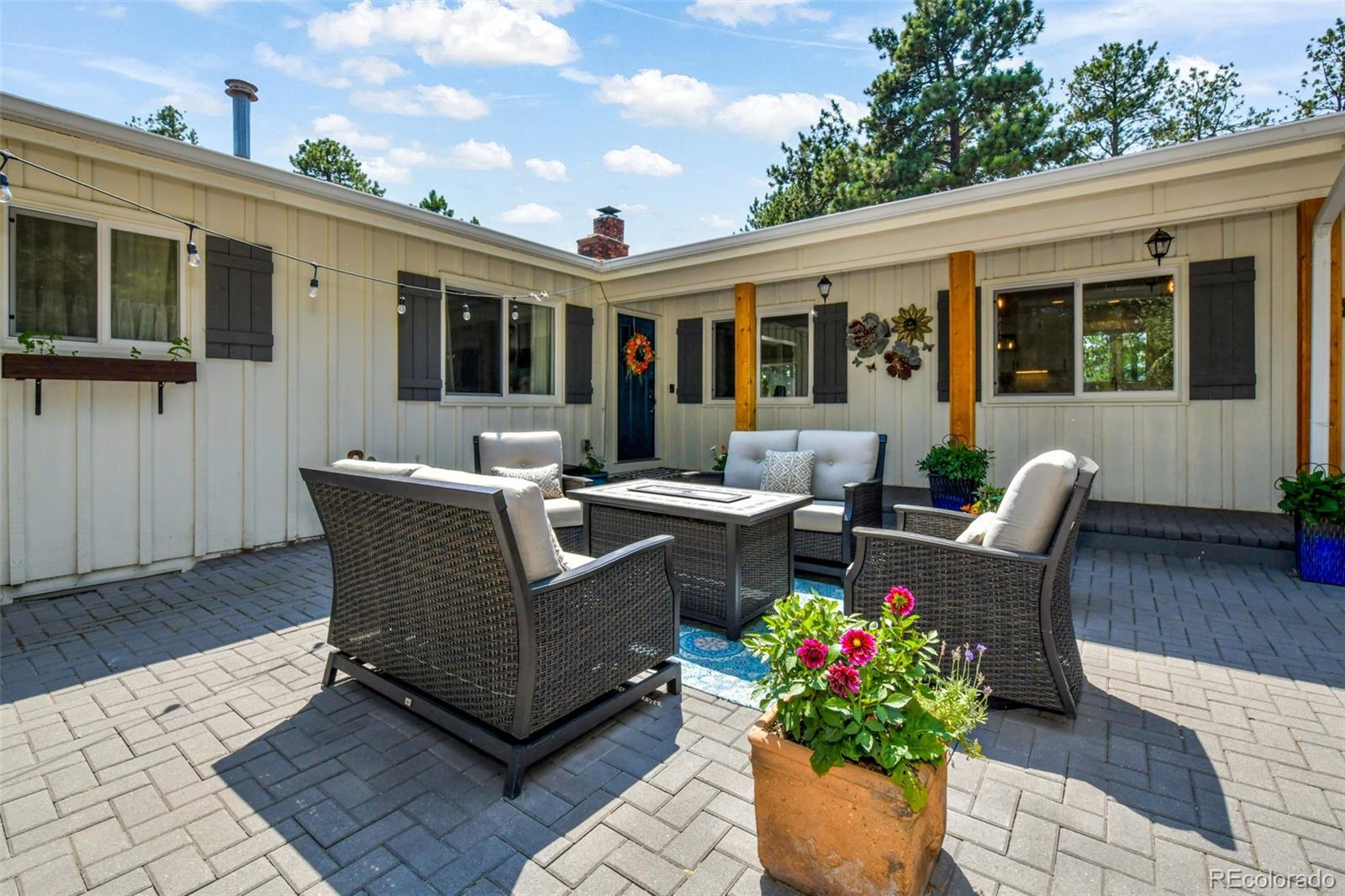 435 Wolverine Way, Monument, CO 80132 photo