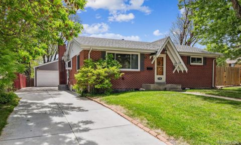 Single Family Residence in Arvada CO 7192 W 67th Place.jpg