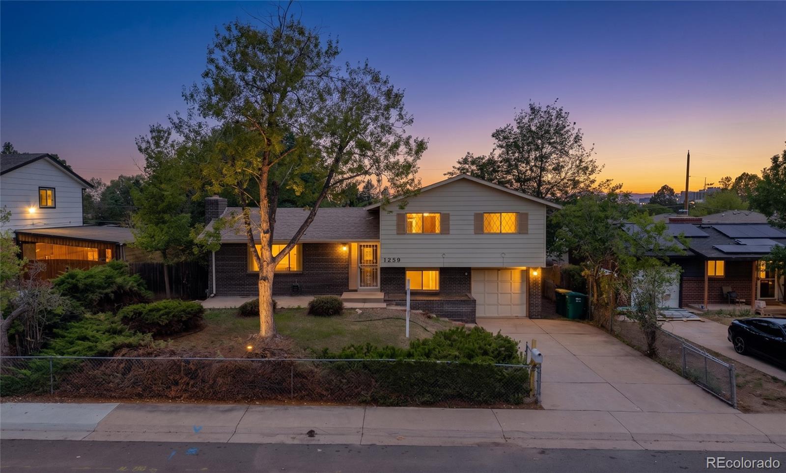 1259 Dearborn St, Aurora, CO 80011 photo