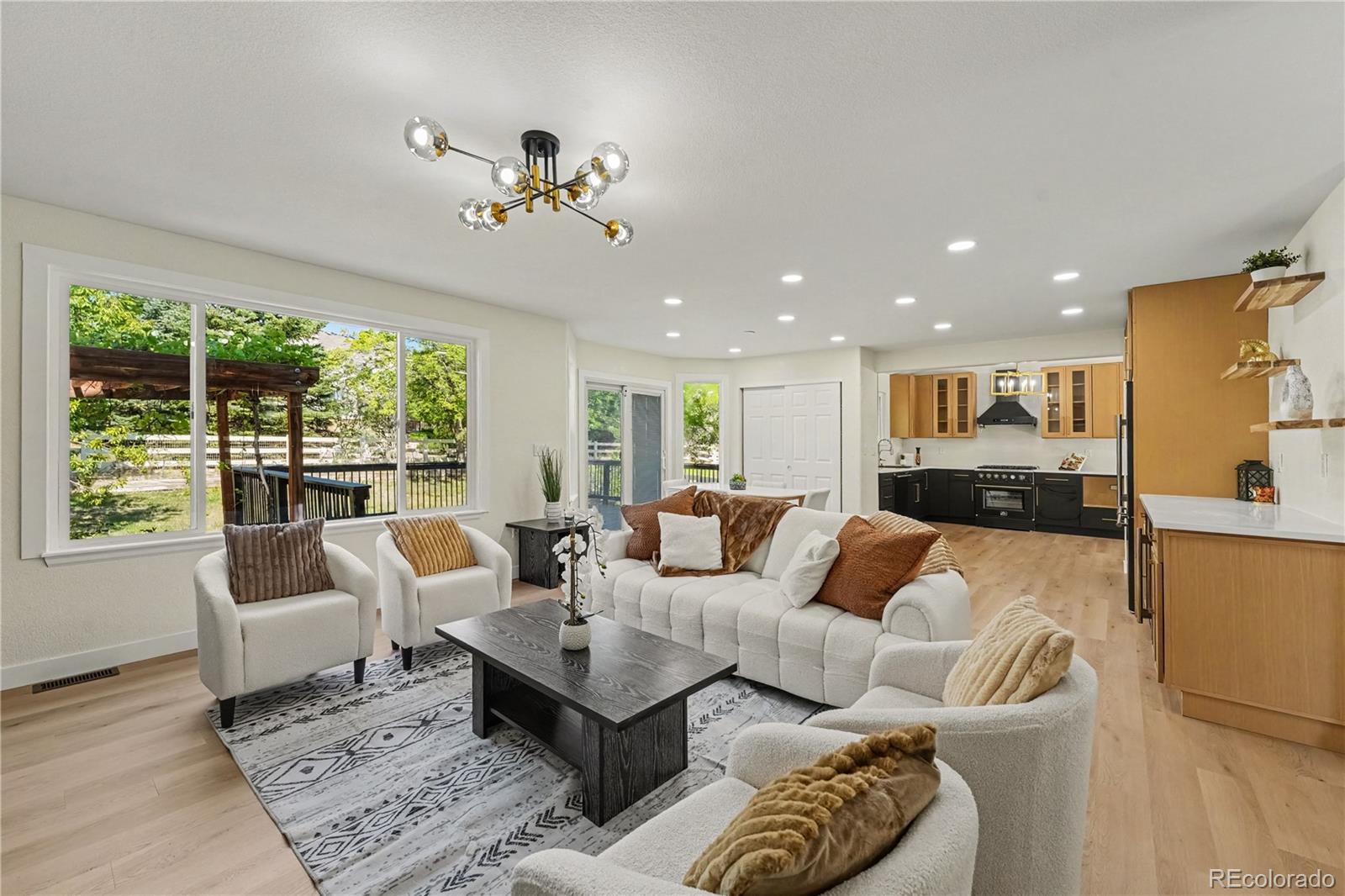 13674 Plaster Cir, Broomfield, CO 80023 photo