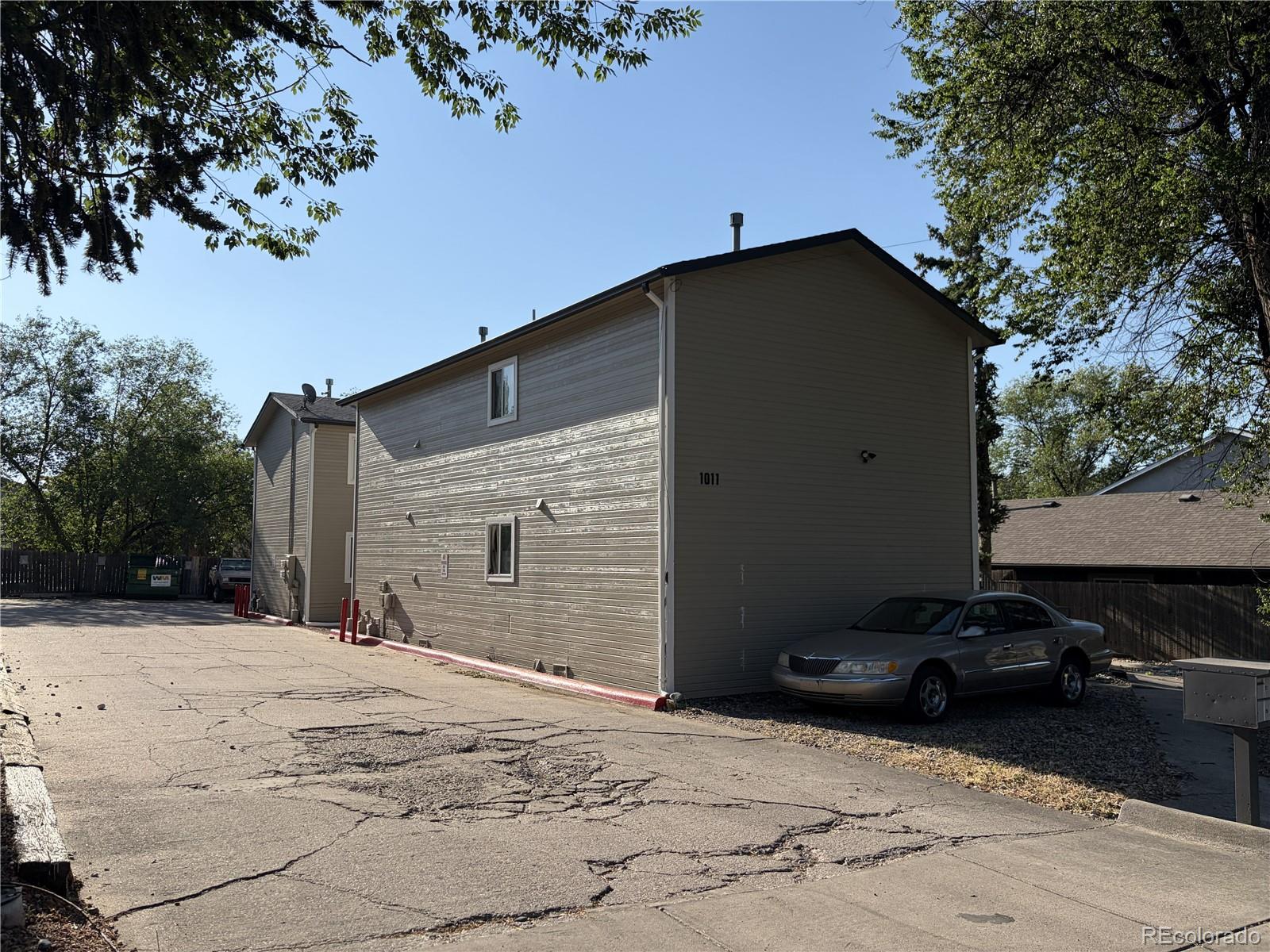 1011 Bennett Ave, Colorado Springs, CO 80909 photo