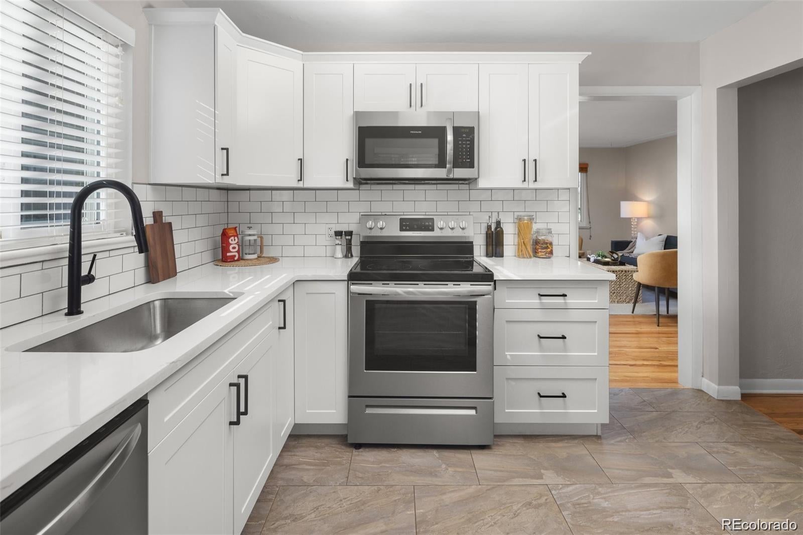 3300 Bellaire St, Denver, CO 80207 photo