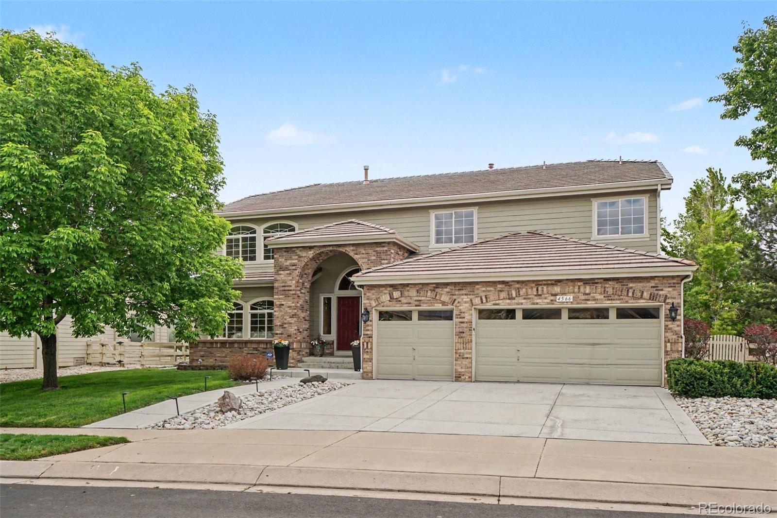 4566 Castle Cir, Broomfield, CO 80023 photo