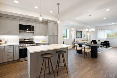 Townhouse in Arvada CO 8400 W 52nd Avenue 5.jpg