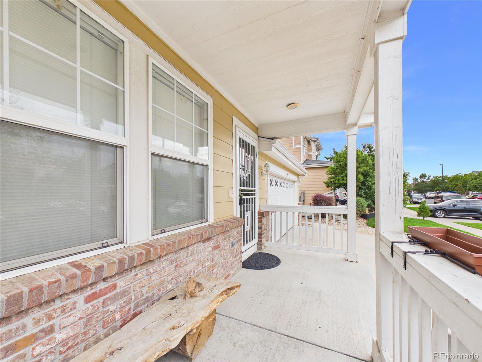 5560 Lewiston St, Denver, CO 80239 photo