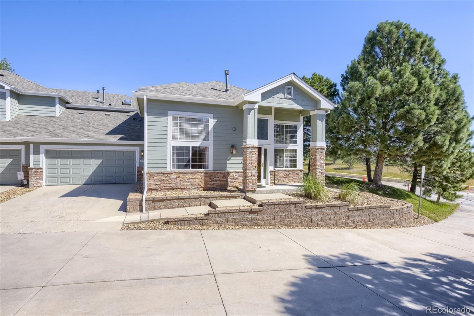 7594 Pineridge Trl, Castle Pines, CO 80108