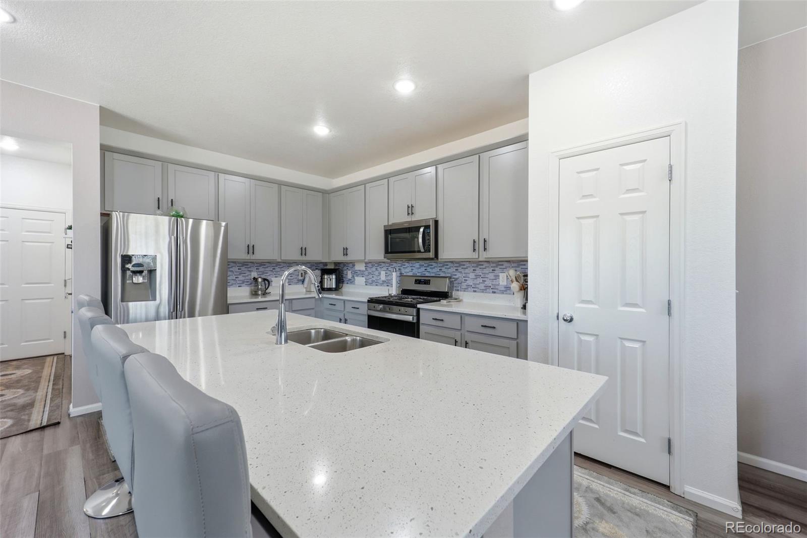 16535 E Alameda Pkwy, Aurora, CO 80017 photo