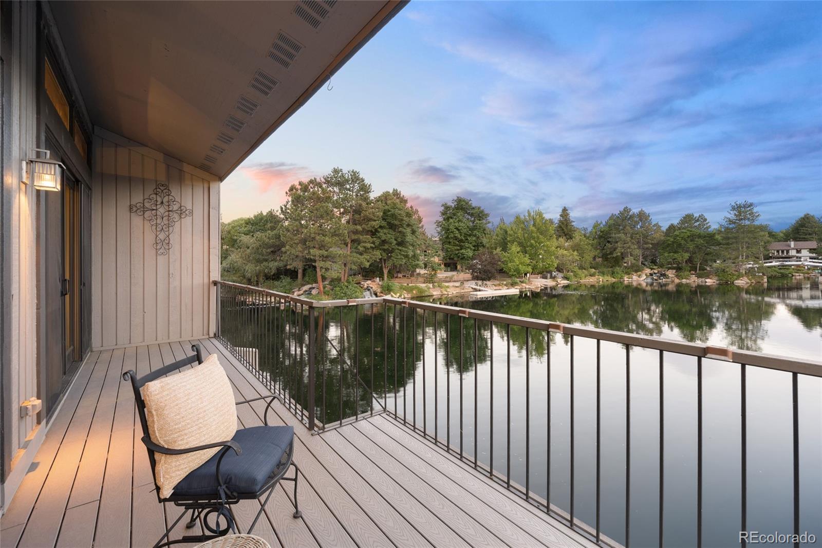 9948 E Maplewood Ave, Englewood, CO 80111 photo
