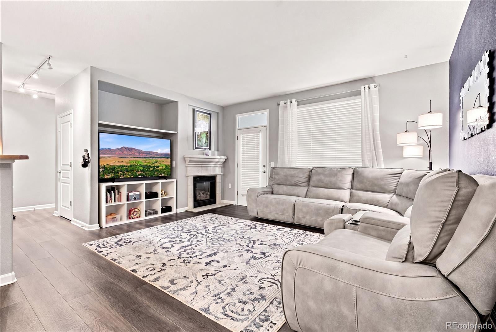 10331 Girton Dr, Lakewood, CO 80227